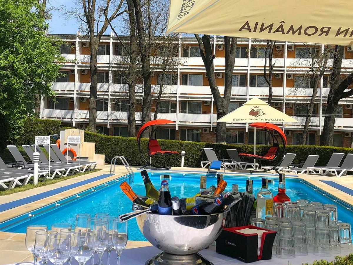 Hotel Decebal ネプトゥン エクステリア 写真